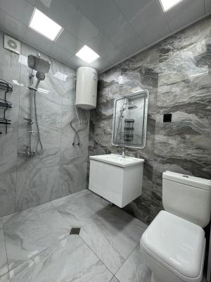 Bakı, köhnə tikili 3 otaqlı, satılır, 57 m²  , Nizami rayonu, 8-ci kilometr