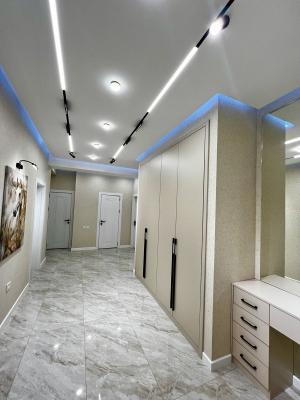 Bakı, yeni tikili 3 otaqlı, satılır, 140 m²  , Nizami rayonu