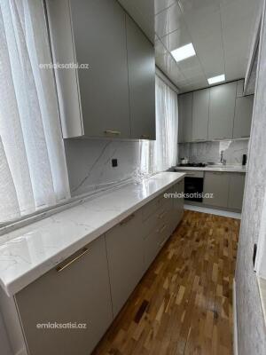 Bakı, köhnə tikili 2 otaqlı, satılır, 70 m²  , Nərimanov rayonu