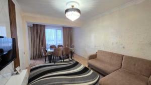 Bakı, yeni tikili 2 otaqlı, satılır, 52 m²  , Suraxanı rayonu, Yeni Günəşli qəs.