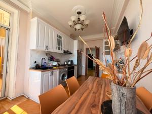 Bakı, yeni tikili 2 otaqlı, satılır, 96 m²  , Nərimanov rayonu