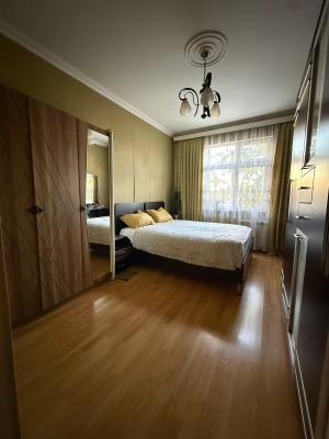 Bakı, köhnə tikili 3 otaqlı, satılır, 48 m²  , Nəsimi rayonu, 4-cü mikrorayon