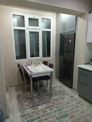 2 otaqlı köhnə tikili, satılır, 60 m², Bakı, Binəqədi rayonu, 8-ci mikrorayon