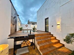 Bakı, həyət evi 4 otaqlı, satılır, 140 m² , 3 sot , Xəzər rayonu, Şüvəlan