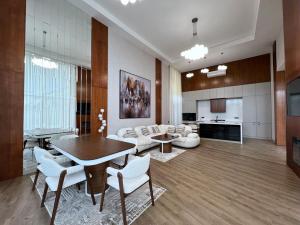 Bakı, həyət evi 4 otaqlı, satılır, 220 m² , 6 sot , Xəzər rayonu, Mərdəkan