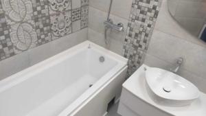 Bakı, köhnə tikili 2 otaqlı, günlük kirayə, 50 m²  , Nəsimi rayonu
