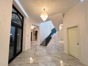 Bakı, həyət evi 5 otaqlı, satılır, 220 m² , 4 sot , Xəzər rayonu, Mərdəkan