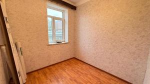 Bakı, köhnə tikili 2 otaqlı, satılır, 42 m²  , Suraxanı rayonu, Qaraçuxur qəs.