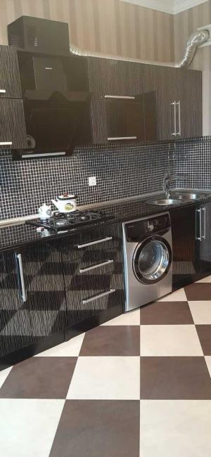 Bakı, yeni tikili 3 otaqlı, günlük kirayə, 130 m²  , Xətai rayonu, Əhmədli