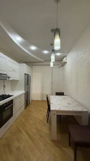 3 комната старое здание, арендовать, 150 m², Бакы, Нәсими рајону