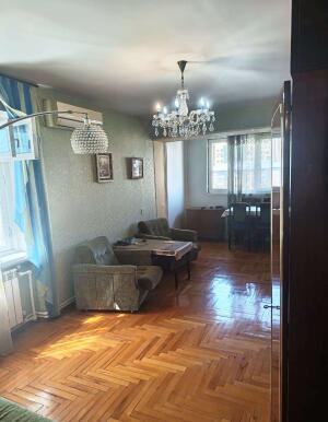 Bakı, köhnə tikili 2 otaqlı, kirayə, 75 m²  , Yasamal rayonu