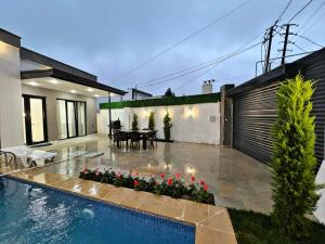 Bakı, bağ/həyət evi 4 otaqlı, satılır, 140 m² , 3 sot , Xəzər rayonu, Şüvəlan