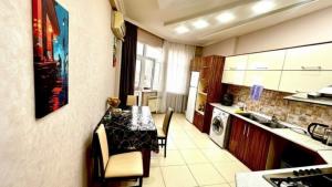 Bakı, yeni tikili 3 otaqlı, satılır, 145 m²  , Nərimanov rayonu