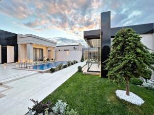 Bakı, həyət evi 5 otaqlı, satılır, 220 m² , 6.5 sot , Xəzər rayonu, Şüvəlan