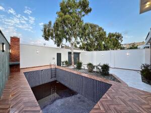 Bakı, həyət evi 4 otaqlı, satılır, 150 m² , 3.5 sot , Xəzər rayonu, Şüvəlan