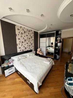 Bakı, yeni tikili 3 otaqlı, satılır, 132 m²  , Yasamal rayonu, Yasamal qəs.