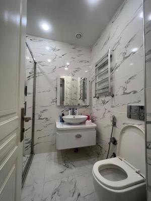 Bakı, yeni tikili 2 otaqlı, satılır, 115 m²  , Nizami rayonu, 8-ci kilometr