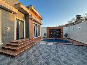 Bakı, həyət evi 4 otaqlı, satılır, 155 m² , 3.5 sot , Xəzər rayonu, Şüvəlan