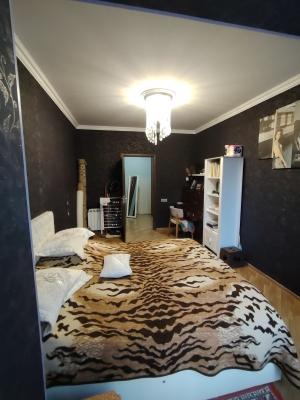 Bakı, köhnə tikili 2 otaqlı, satılır, 60 m²  , Suraxanı rayonu, Qaraçuxur qəs.