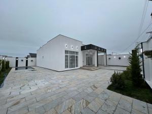 Bakı, həyət evi 4 otaqlı, satılır, 160 m² , 4.5 sot , Xəzər rayonu, Şüvəlan