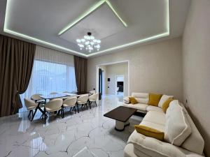 Bakı, həyət evi 4 otaqlı, satılır, 170 m² , 4.5 sot , Xəzər rayonu, Mərdəkan