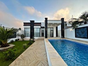 Bakı, bağ/həyət evi 4 otaqlı, satılır, 160 m² , 4.5 sot , Xəzər rayonu, Şüvəlan