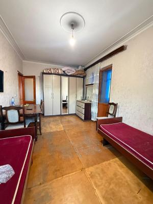 Bakı, köhnə tikili 1 otaqlı, satılır, 45 m²  , Yasamal rayonu, Yeni Yasamal qəs.