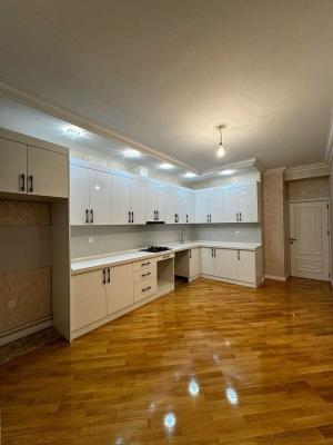 Bakı, yeni tikili 2 otaqlı, kirayə, 100 m²  , Binəqədi rayonu, 8-ci mikrorayon