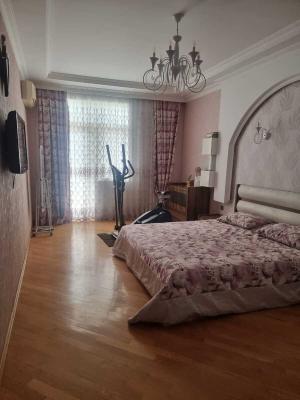 Bakı, yeni tikili 4 otaqlı, satılır, 180 m²  , Yasamal rayonu