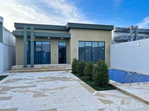 Bakı, bağ/həyət evi 4 otaqlı, satılır, 150 m² , 3 sot , Xəzər rayonu, Şüvəlan