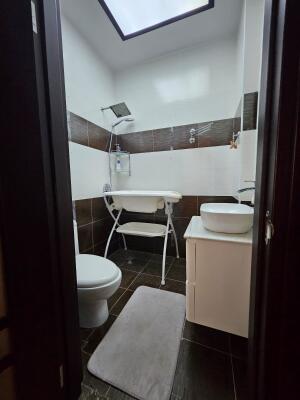 Bakı, yeni tikili 3 otaqlı, satılır, 136 m²  , Nəsimi rayonu