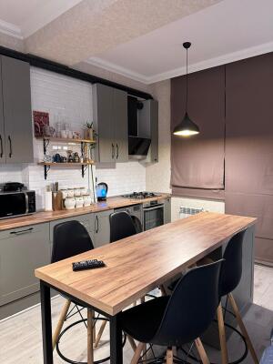 Bakı, yeni tikili 3 otaqlı, satılır, 95 m²  , Yasamal rayonu