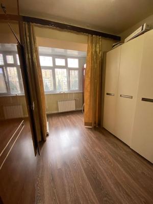 Bakı, köhnə tikili 4 otaqlı, satılır, 84 m²  , Xətai rayonu, Əhmədli