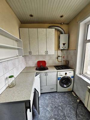 Bakı, köhnə tikili 3 otaqlı, satılır, 80 m²  , Nizami rayonu, 8-ci kilometr