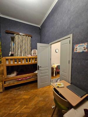 Bakı, köhnə tikili 2 otaqlı, satılır, 55 m²  , Səbail rayonu