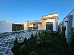 Bakı, həyət evi 4 otaqlı, satılır, 160 m² , 4 sot , Xəzər rayonu, Şüvəlan