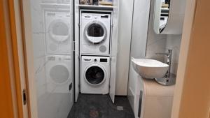 Bakı, yeni tikili 3 otaqlı, satılır, 165 m²  , Nəsimi rayonu, Kubinka
