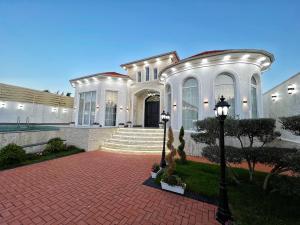 Bakı, həyət evi 5 otaqlı, satılır, 230 m² , 5.5 sot , Xəzər rayonu, Mərdəkan