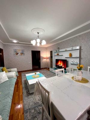 Bakı, köhnə tikili 4 otaqlı, satılır, 80 m²  , Qaradağ rayonu, Lökbatan şəh.