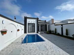 Bakı, həyət evi 4 otaqlı, satılır, 150 m² , 3 sot , Xəzər rayonu, Şüvəlan