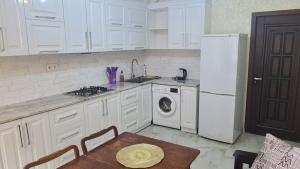 Bakı, yeni tikili 2 otaqlı, günlük kirayə, 64 m²  , Nəsimi rayonu