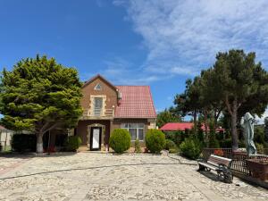 Bakı, həyət evi 4 otaqlı, satılır, 200 m² , 15 sot , Xəzər rayonu, Şağan