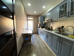 3 otaqlı köhnə tikili, satılır, 85 m², Bakı, Nizami rayonu, 8-ci kilometr