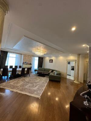 Bakı, yeni tikili 5 otaqlı, satılır, 245 m²  , Yasamal rayonu