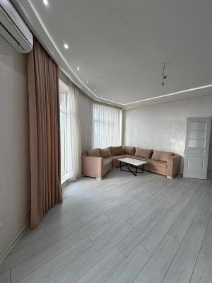 Bakı, yeni tikili 3 otaqlı, satılır, 120 m²  , Yasamal rayonu