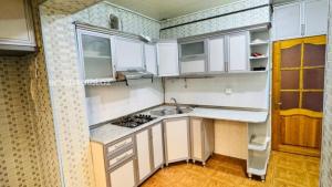Bakı, köhnə tikili 3 otaqlı, satılır, 75 m²  , Xətai rayonu