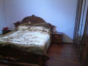 Bakı, həyət evi 6 otaqlı, satılır, 310 m² , 5 sot , Binəqədi rayonu, Binəqədi qəs.