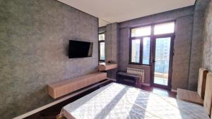 Bakı, yeni tikili 2 otaqlı, kirayə, 70 m²  , Nərimanov rayonu