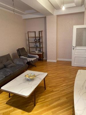 Bakı, yeni tikili 3 otaqlı, satılır, 110 m²  , Yasamal rayonu