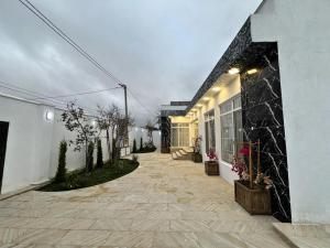 Bakı, bağ/həyət evi 4 otaqlı, satılır, 220 m² , 4.3 sot , Xəzər rayonu, Şüvəlan